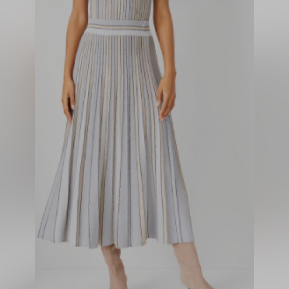 NEW NWT Ann Taylor Gray and Cream Striped Midi Skirt